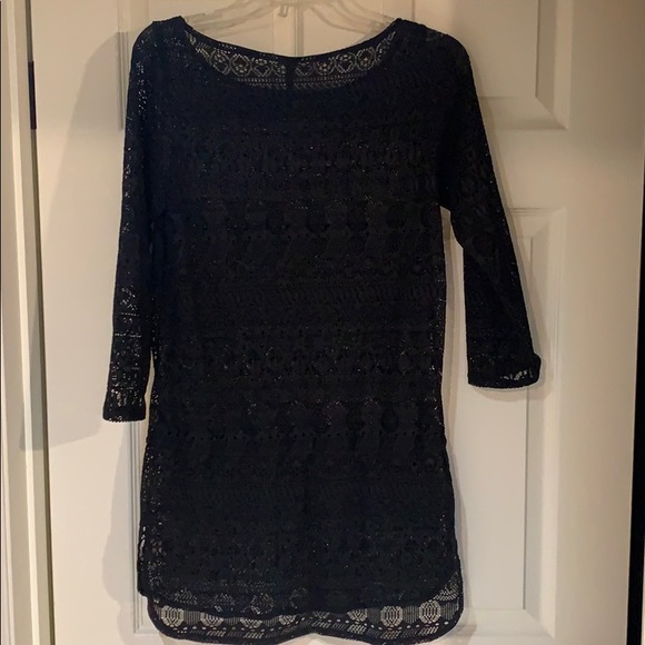 Bathing suit coverup - Picture 2 of 3